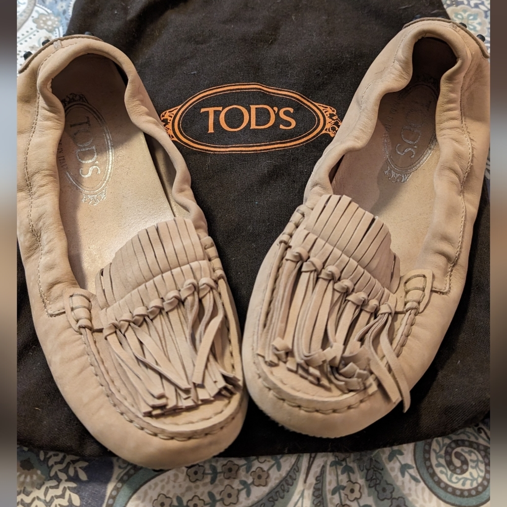 Tod's Fringe Moccasins - Gently used, EU38, US 7.5, MADE IN ITALY